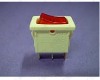 Interruptor de 3 polos rojo y blanco