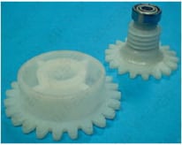 Piñón + piñón con rodamiento