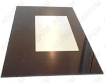 Cristal exterior marrón