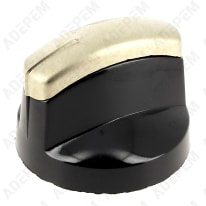 Botón de gas negro y gris a las 12