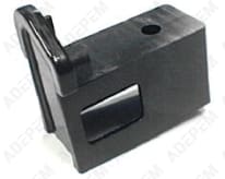 Tapa negra izquierda