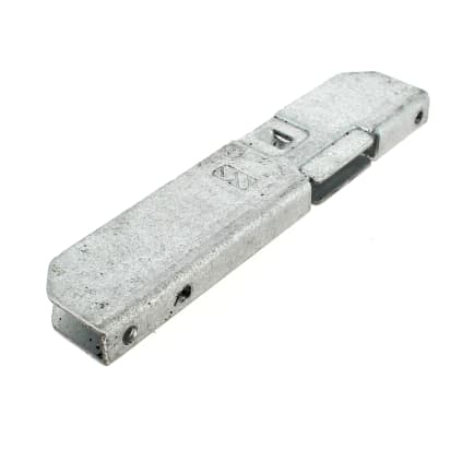 Supporto della cerniera 41024448 image