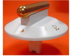 Manopola del termostato del forno dorata/bianca image