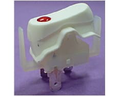 Interruptor blanco de 3 polos con LED rojo image