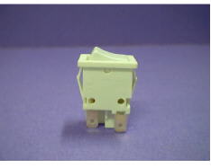 Interruttore bianco a 2 pin image