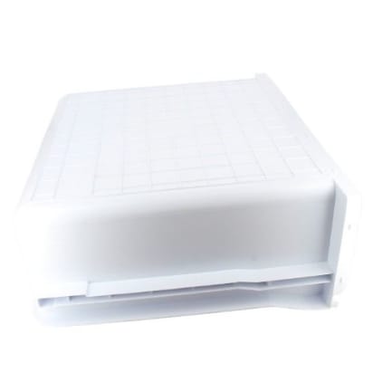Contenedor de verduras sin rostro 49035139 - 2