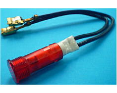 Luce rossa + fili image