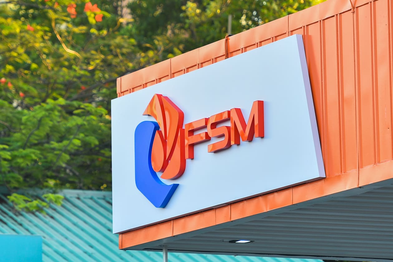 adhadhu-fsm-denies-selling-petrol-diluted-with-water
