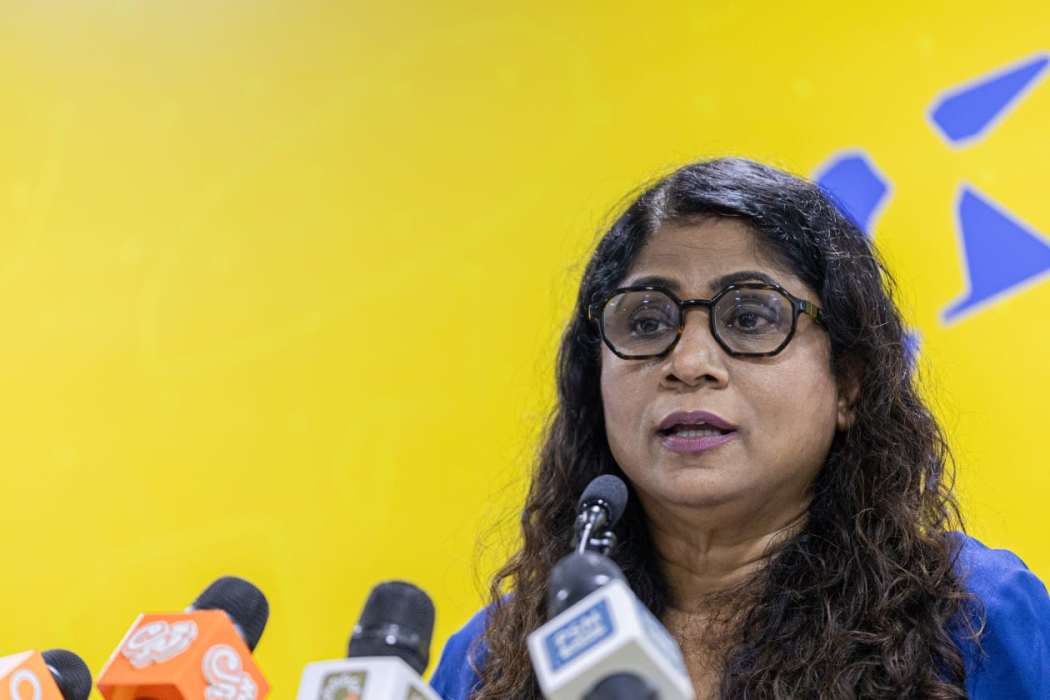 Asma Adhaakurevve Member ehgge Zinmaa: Mariya