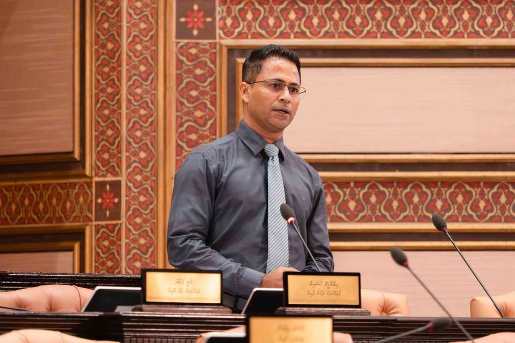 Ibrahim Hussain Vidhaalhuvee Fuvahmulah Fenah Jehunee Midhiya Sarukaarun Corruption Hingeema Kamah