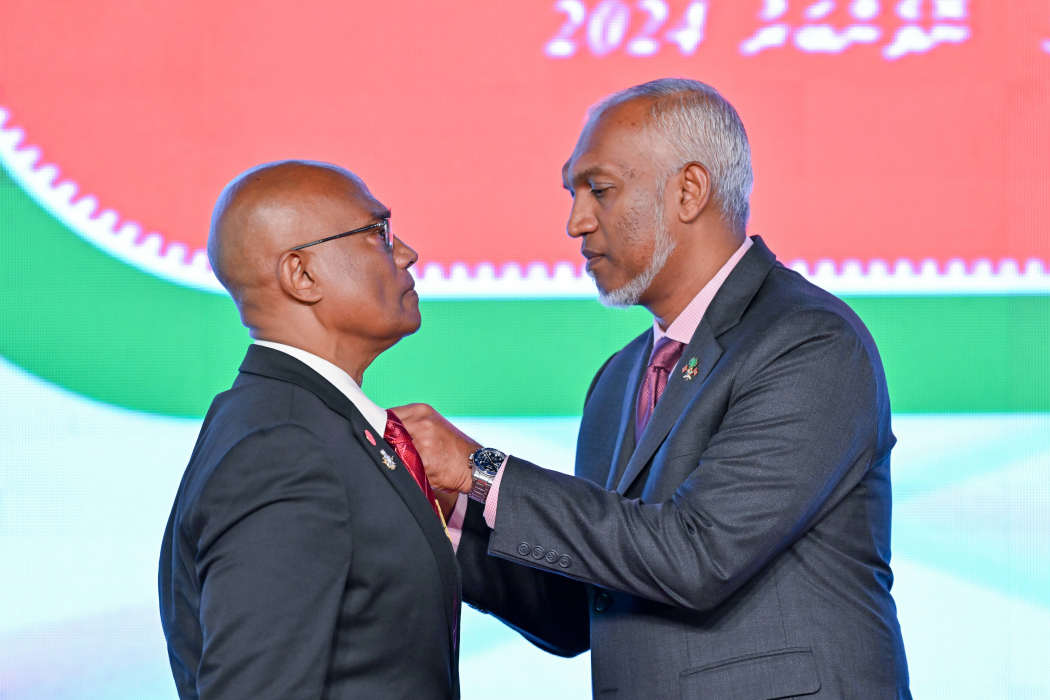 Nasheed Ge Verikan "Furolhigen" Dhiyairu Moosa Ali Jaleel React Kuri Gothun Sanaa Kiyeykah Neih: Yameen