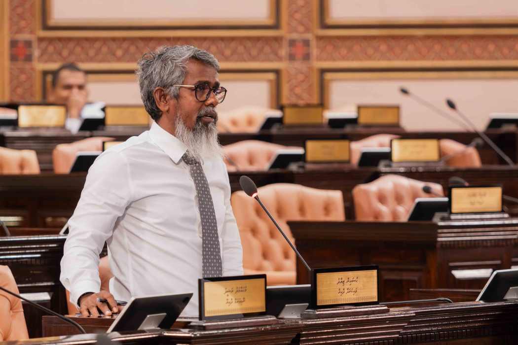 Sharuee Nizam Ge Massala Hallu Nuvanee Majileehun Zinmaa Adhaanukureveythee: Member Ziyadh