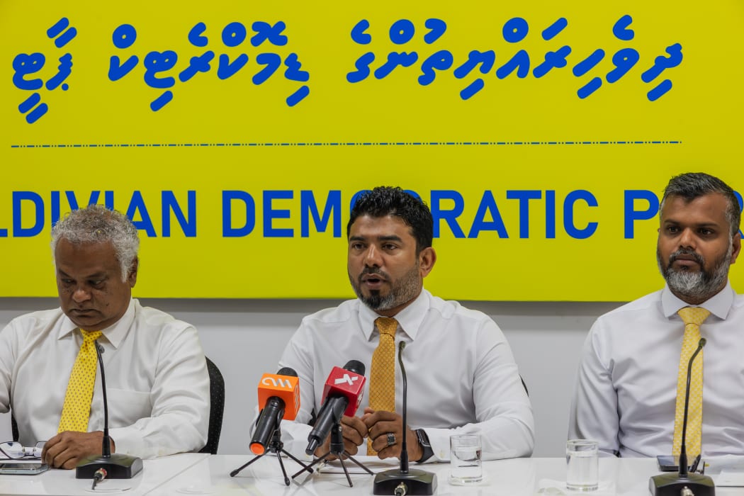 Council Inthihaabah Kurimathilaa Form Manual Koh Ves Balaigathumah MDP'in Govaalaifi  