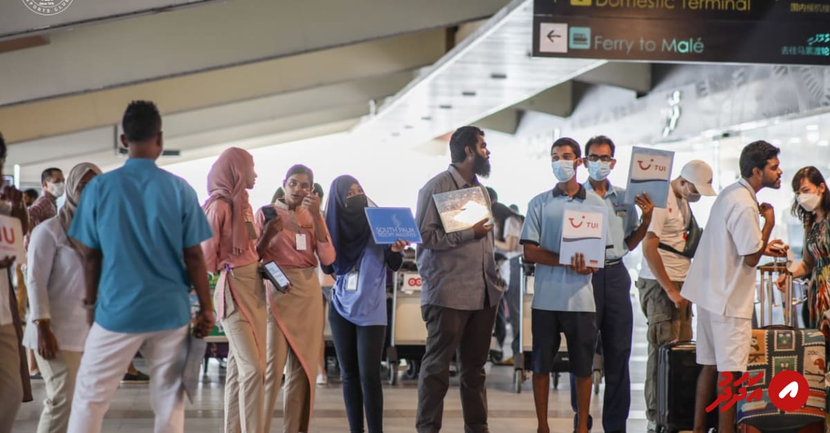 11-resorts-to-pay-service-charge-in-mvr