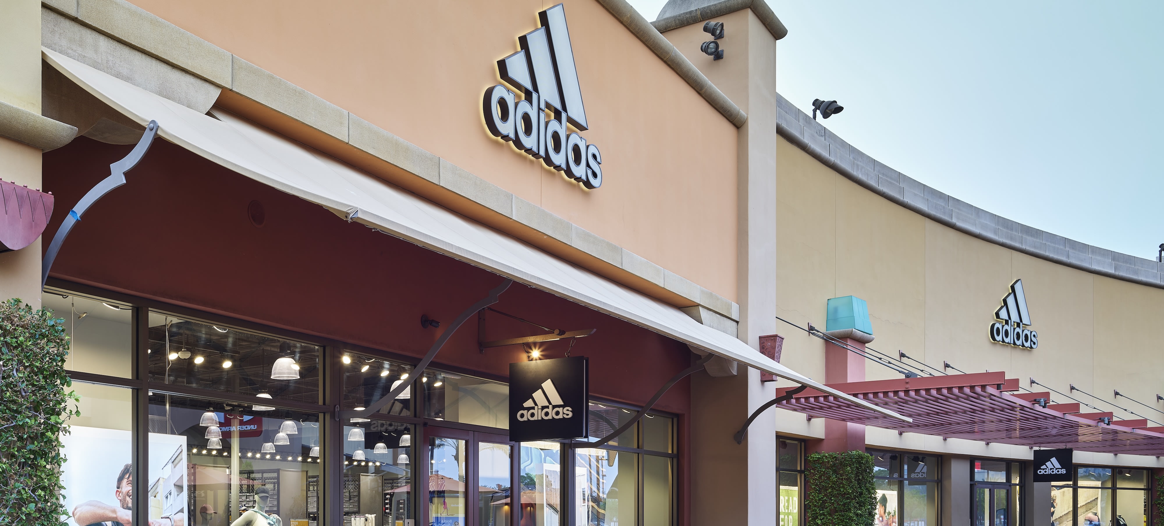 adidas Outlet Store Commerce, Citadel Outlets