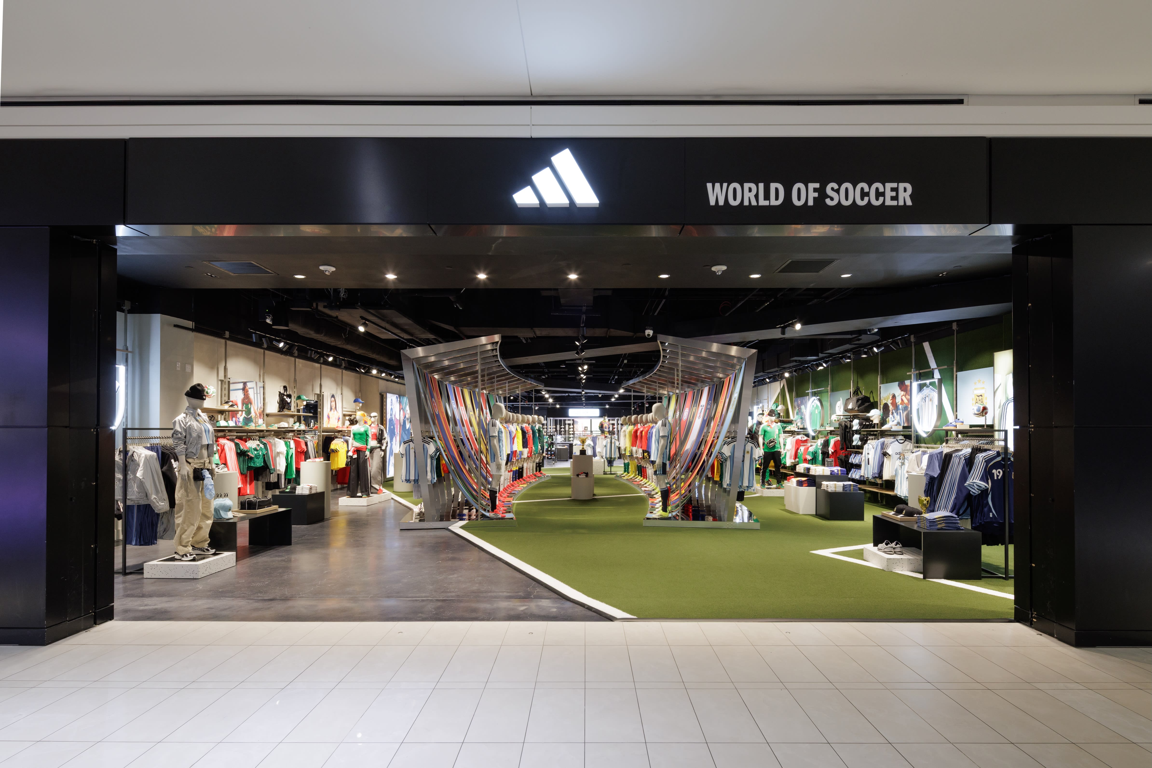 adidas Store American Dream