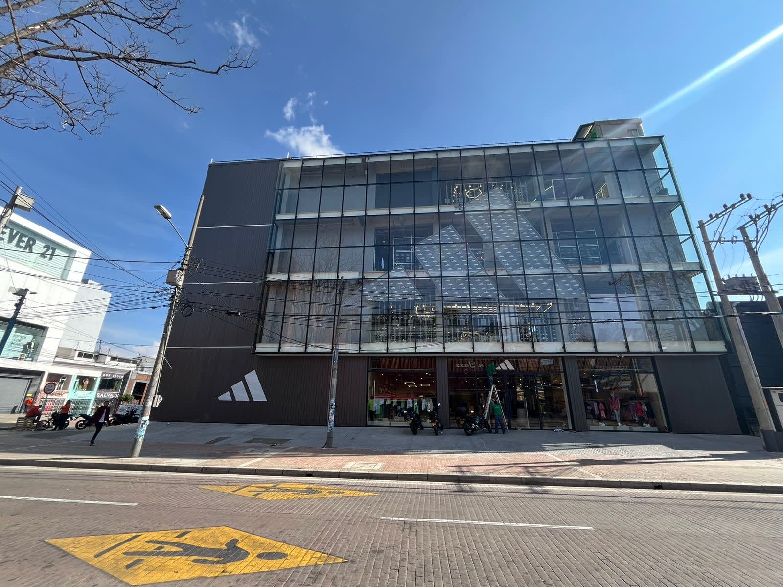 adidas Brand Center Bogota
