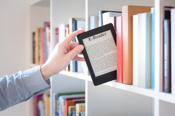 Как выбрать недорогую электронную книгу