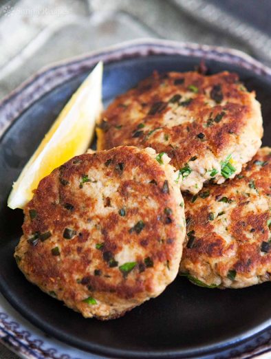 Prepara unas ricas hamburguesas caseras de atún