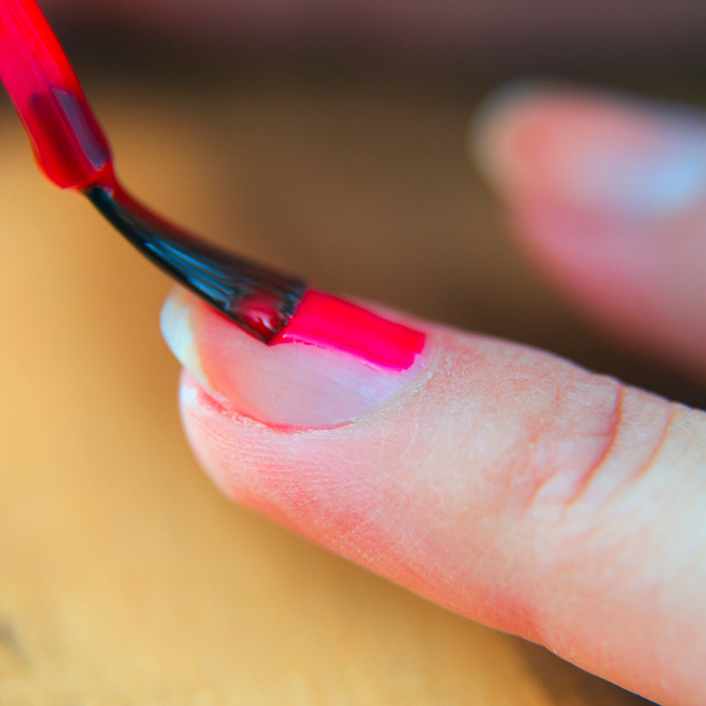 ¡Combina colores de tu manicure y pedicure!