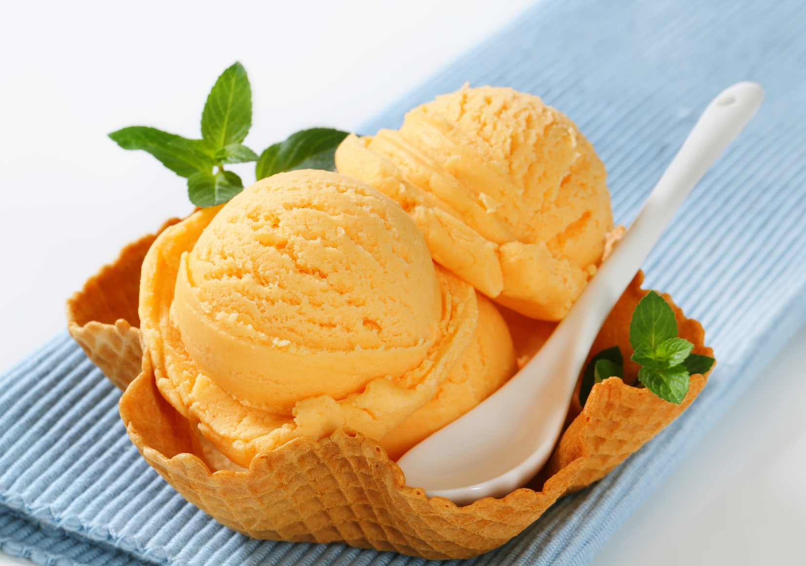 Refresca tus tardes preparando ¡helado de zanahoria!