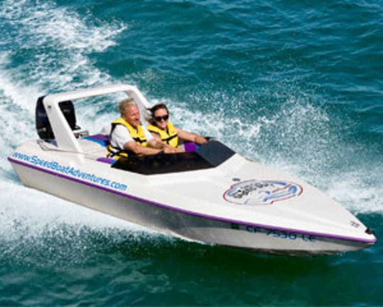 Image of 2 Hour Speed Boat Tour St. Petersburg