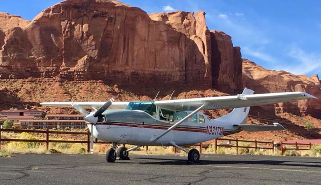 Grand Canyon Plane Tour with Jeep Adventure, Phoenix to South Rim - Half Day