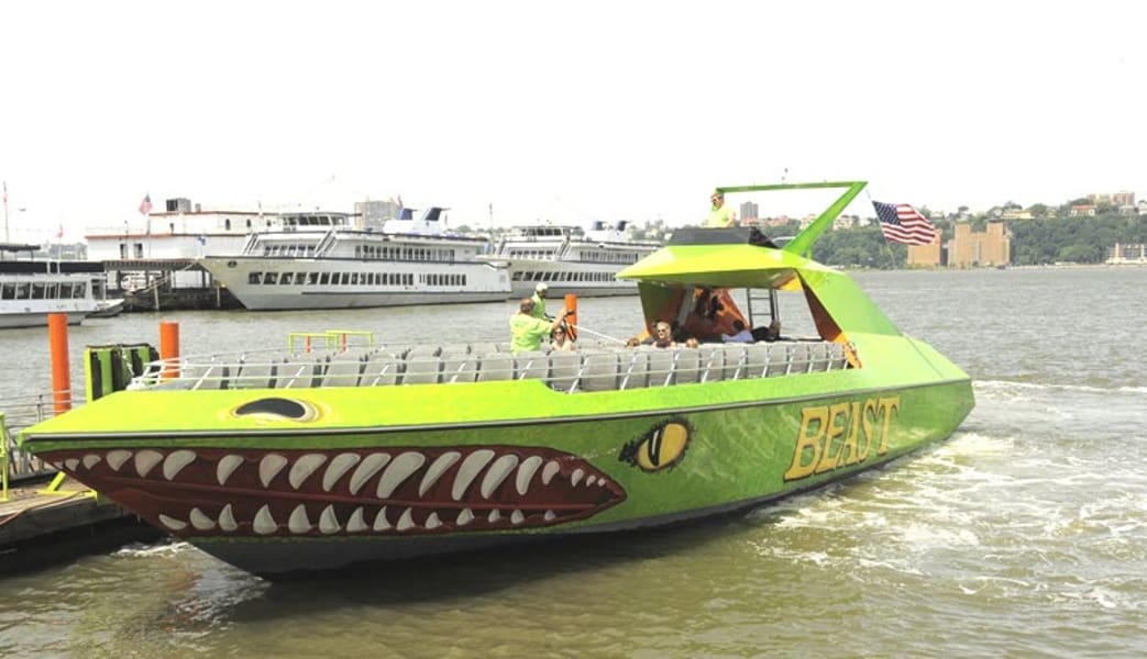 Speedboat Ride New York City, Pier 83 Midtown - 30 Minutes