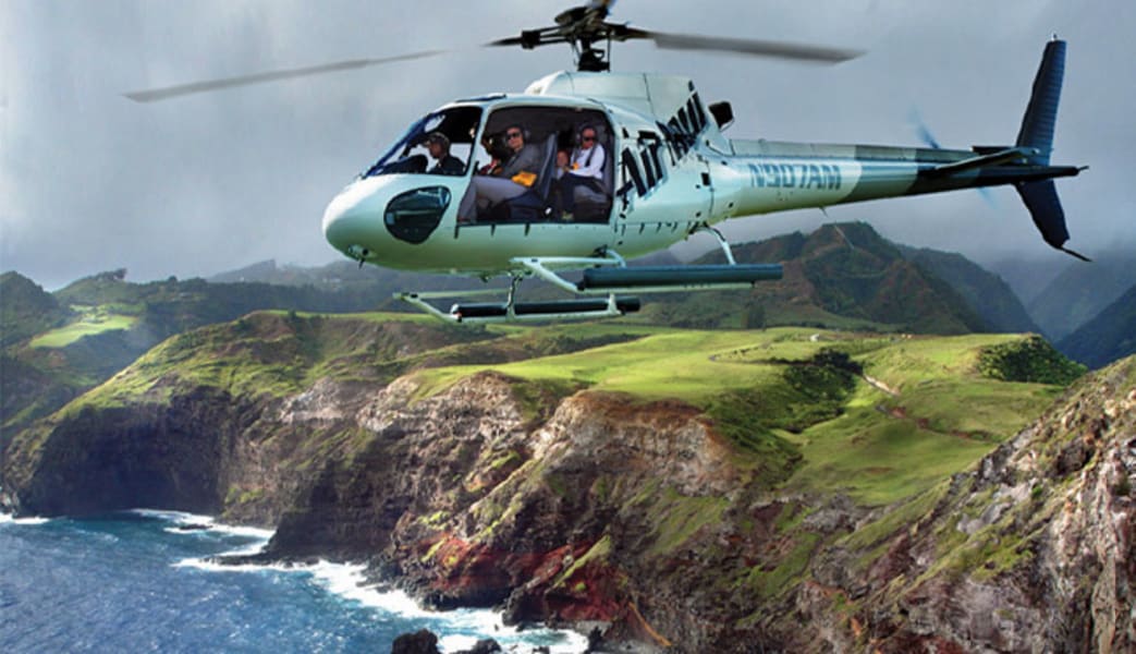 Helicopter Tour Maui, Doors Off West Maui And Molokai - 45 Minutes