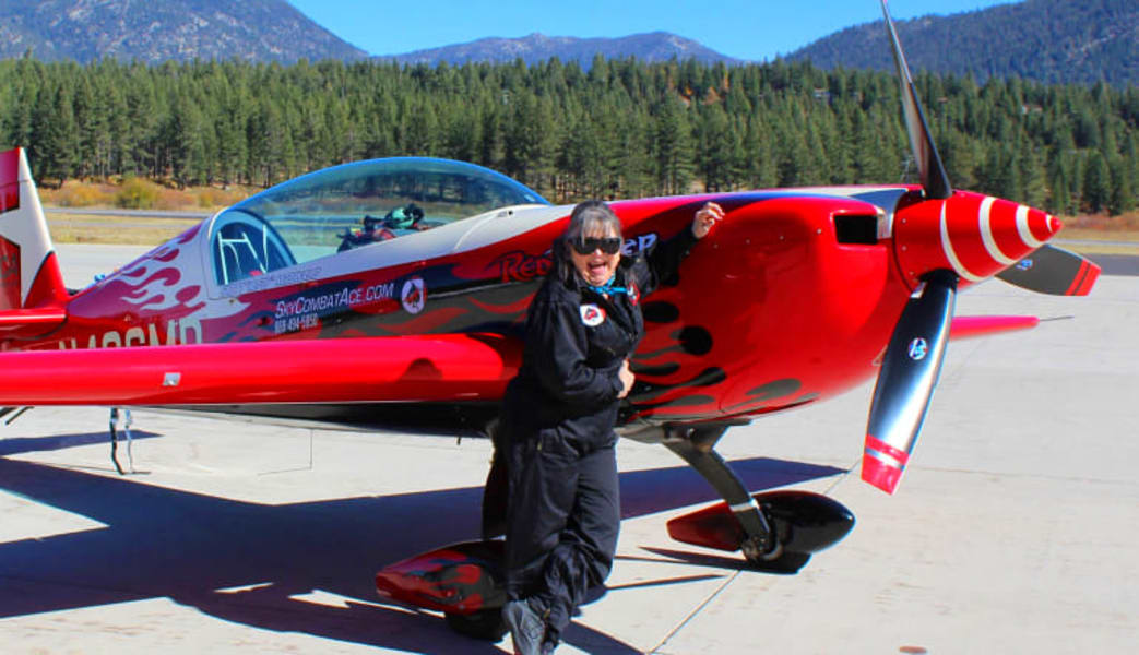 Image of Aerobatic Flight Lesson Las Vegas, Extra 330 - 25 Minutes