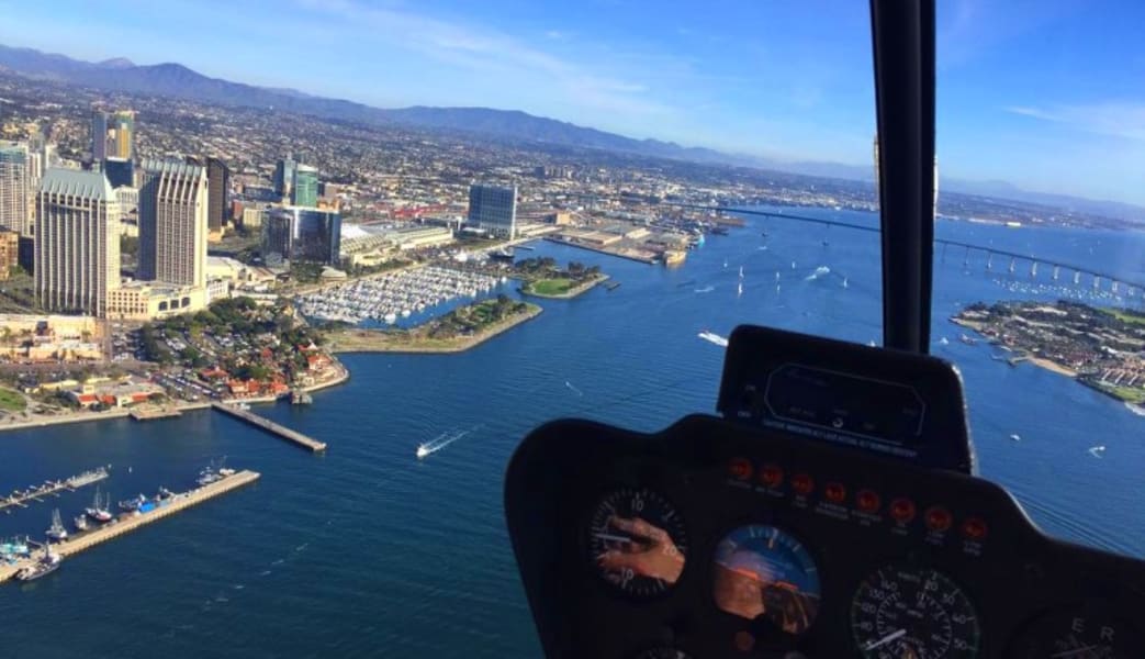 Helicopter Ride Oceanside - 8 Minute Flight (3rd Passenger Rides for Free!)