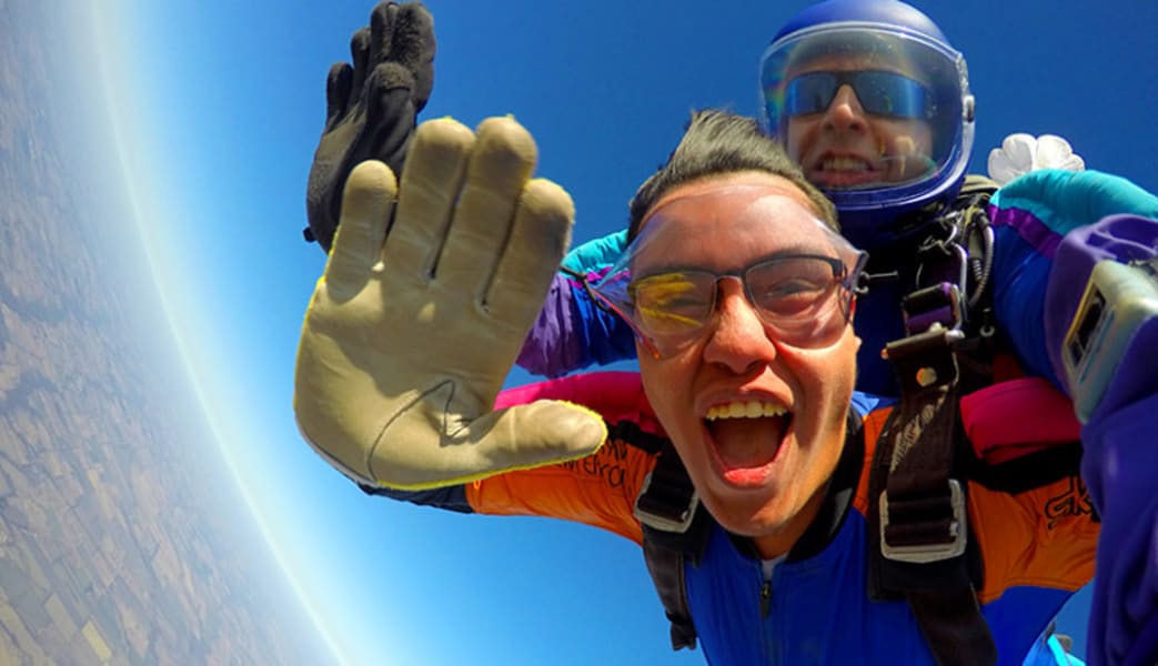 Skydiving Dallas - 13,500ft VIP Jump