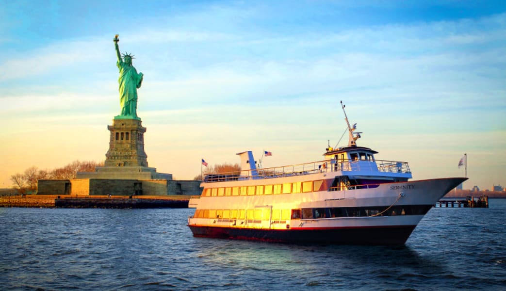 Image of New York City Walking History Tour and Statue Cruise - 4 Hours