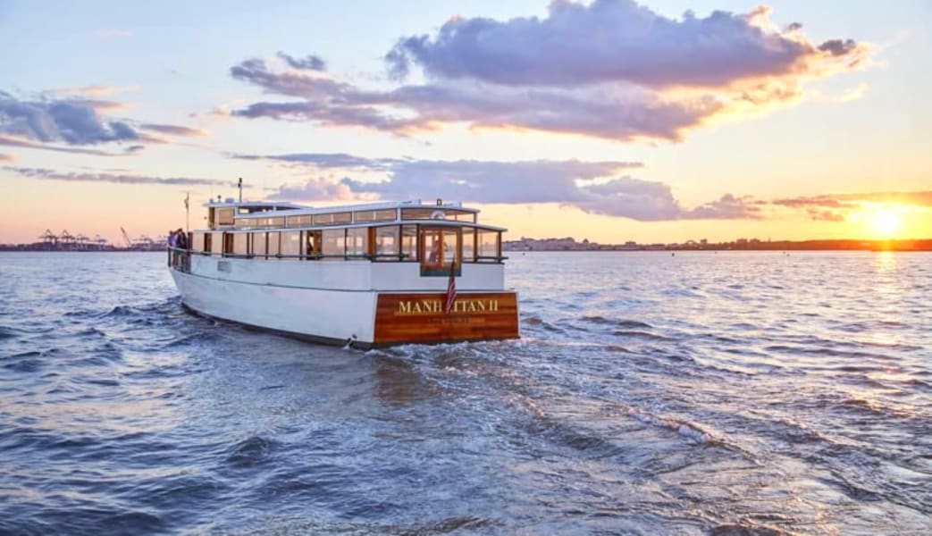 Statue Of Liberty & NYC Skyline Saturday Sunset Cruise - 1.5 Hours