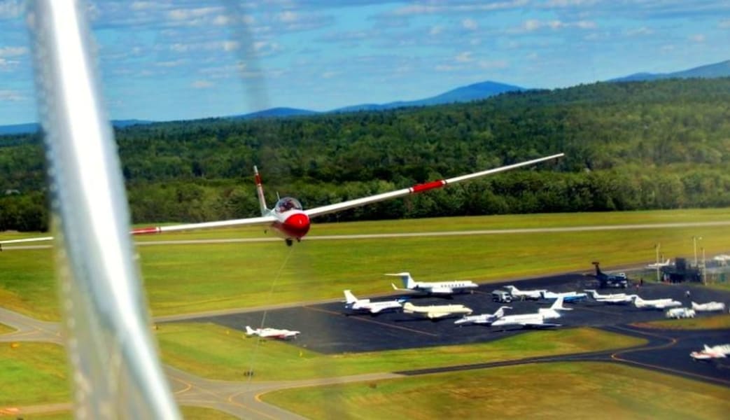 Buy Cheap Glider Flight Acadia for 2, 2,500ft – 20 Minutes