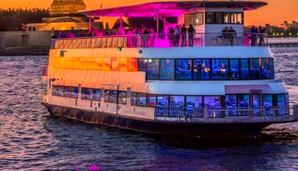 Dinner Cruise New York City - 3 Hours