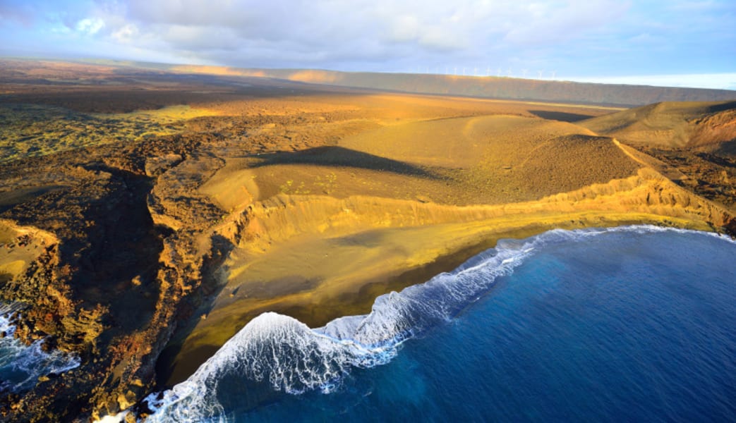 Helicopter Tour Big Island, Family Air and Zipline Adventure - 6 Hours