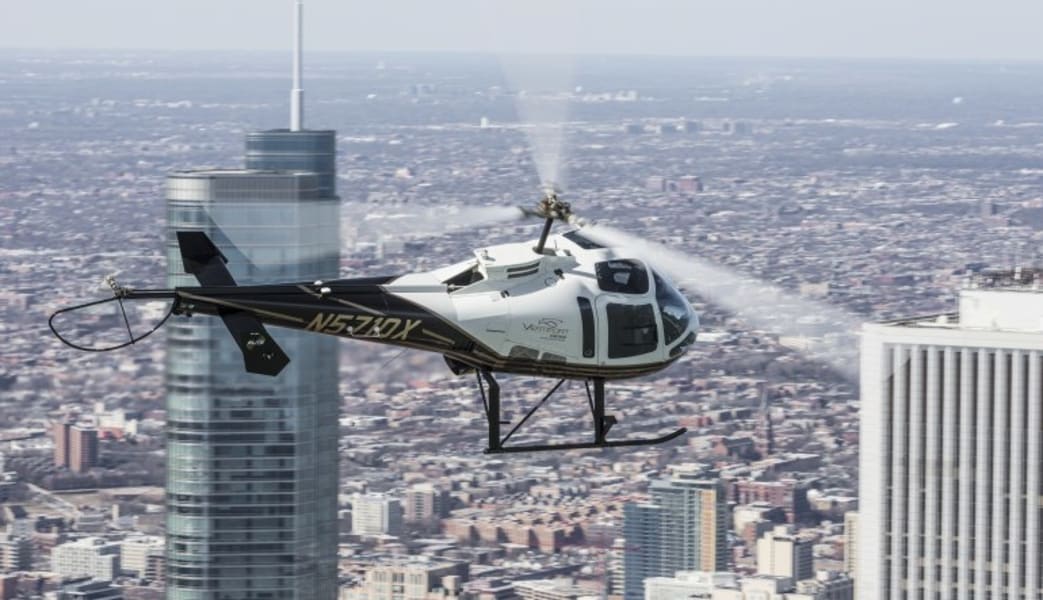 Helicopter Ride Discover Chicago Premium - 5 Minutes