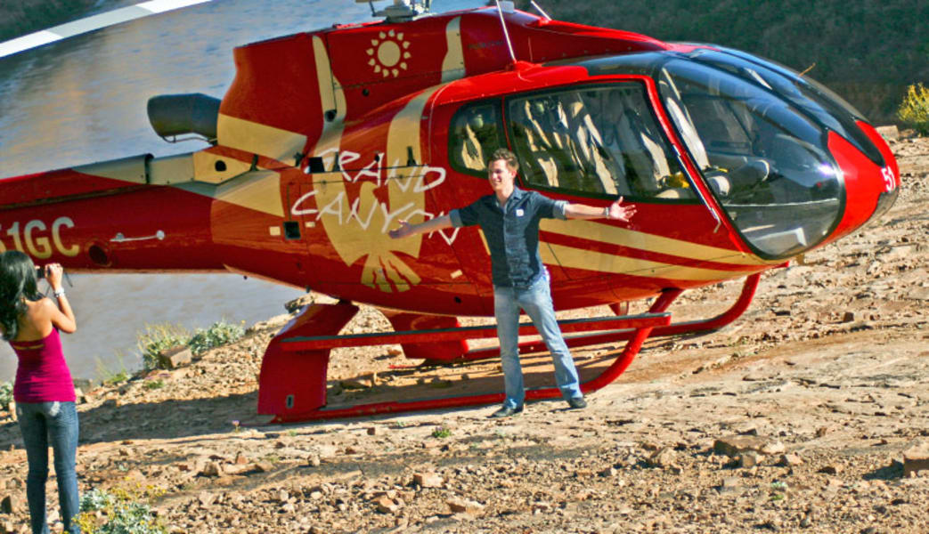 Grand Canyon Helicopter Tour With Canyon Floor Champagne Landing