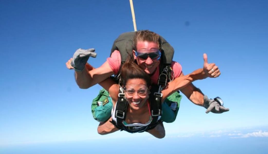 Skydive Corpus Christi - 11,000ft Jump with Video