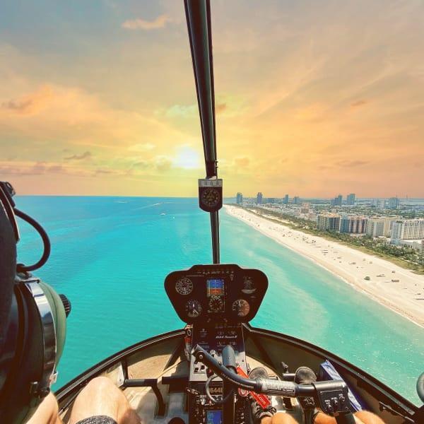 Image of Private Helicopter Tour Miami, Ultimate Flight - 30 Minutes
