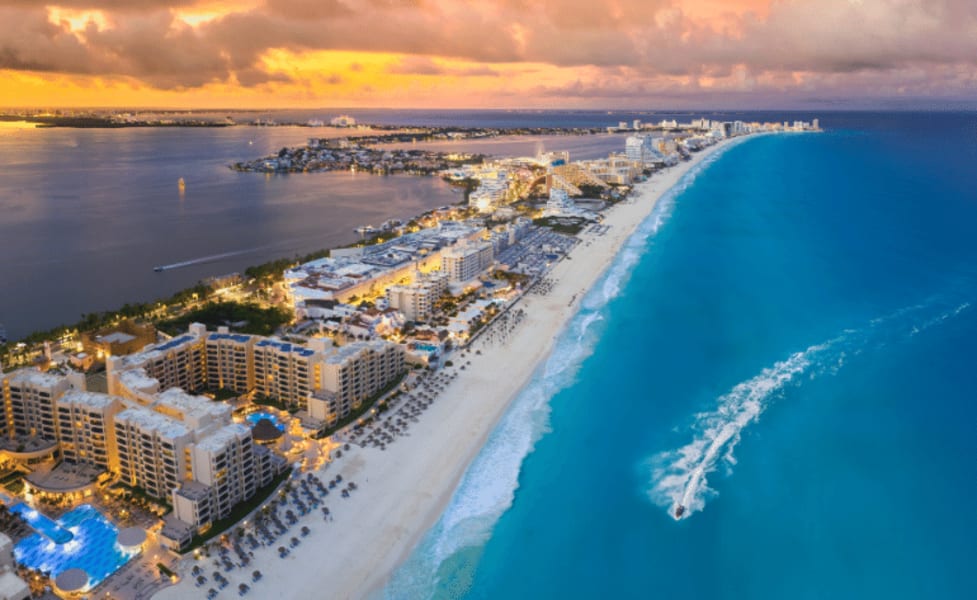 Aquatwister Speedboat Ride, Cancun - 30 Minutes