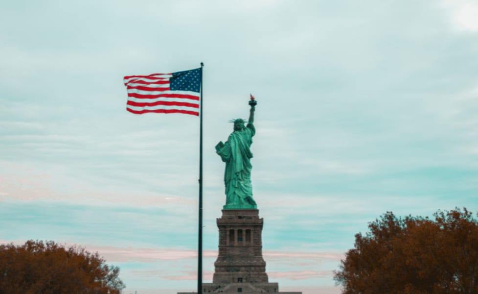 Guided Statue Of Liberty And Ellis Island Tour In Spanish - 5 Hours