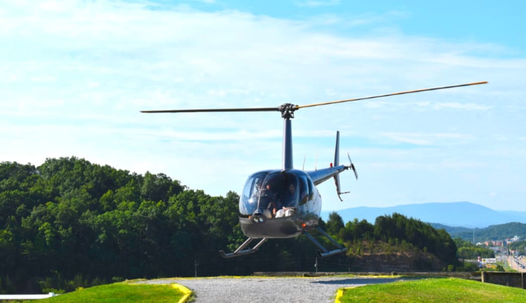 Helicopter Ride Smoky Mountains, Mt. Valley Flight - 12 Minutes