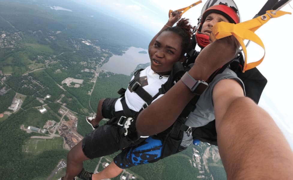 Tandem Skydiving New York - 10,000ft