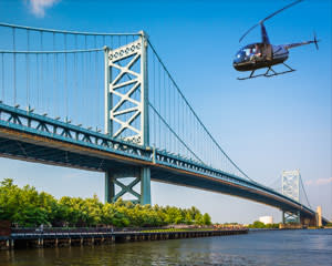 Private Helicopter Tour Philadelphia - 30 Minutes