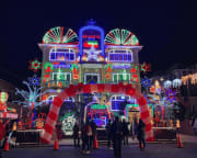 Bus Tour New York City, Dyker Heights Christmas Lights - 3.5 Hours