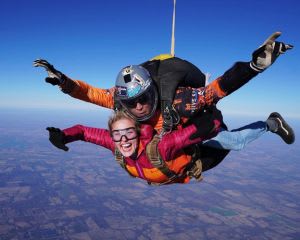 Skydiving Dallas, Whitewright - 14,000ft Jump Weekdays