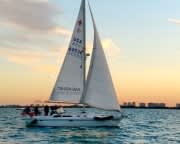 Chicago Sailing Private Charter Day - 2 Hours (WEEKEND)