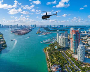 Private Helicopter Miami South Beach Tour - 30 Minutes